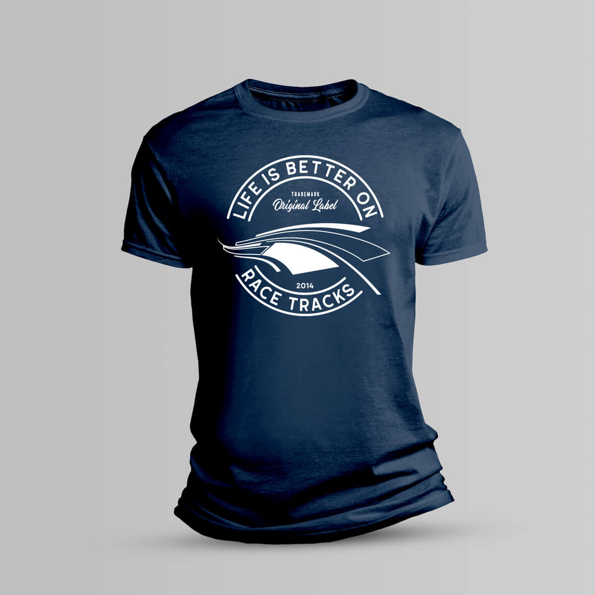 Motorsport Fan T-Shirt Markenlabel - LIFE IS BETTER ON RACETRACKS